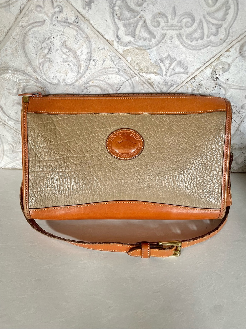 Dooney & Bourke - Vintage Pebble Leather Leather Zip Top Bag
